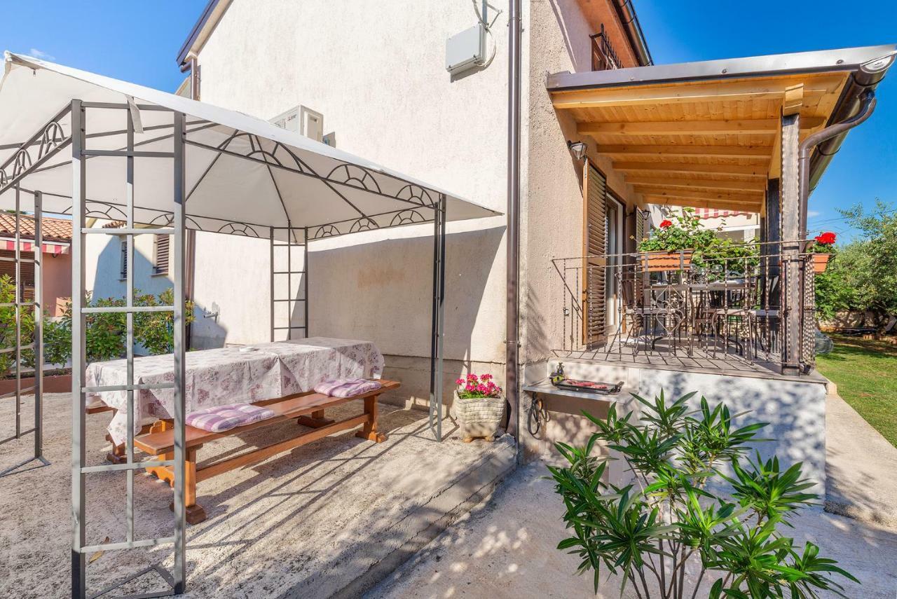 Apartamento House Nono Poreč Exterior foto